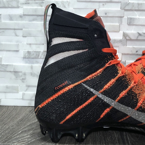 nike untouchable 1 cleats